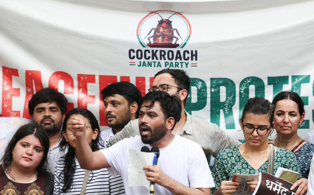 Gelombang Protes Mahasiswa India Memanas, Pendukung Partai Kecoa Desak Menteri Pendidikan Mundur Gelombang Protes Mahasiswa India Memanas, Pendukung Partai Kecoa Desak Menteri Pendidikan Mundur
