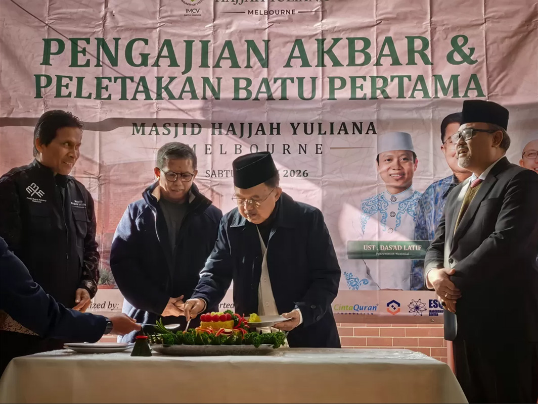 JK Resmikan Pembangunan Masjid Hajjah Yuliana di Melbourne, Dorong Keseimbangan Ibadah dan Penguasaan Sains JK Resmikan Pembangunan Masjid Hajjah Yuliana di Melbourne, Dorong Keseimbangan Ibadah dan Penguasaan Sains