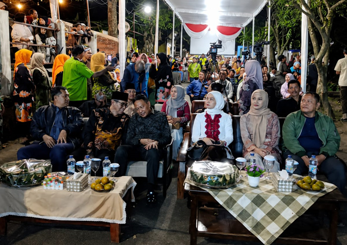 Bersih Desa Polowijen Jadi Wadah Pelestarian Budaya dan Penguatan Kebersamaan Warga Bersih Desa Polowijen Jadi Wadah Pelestarian Budaya dan Penguatan Kebersamaan Warga